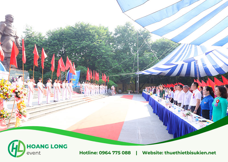 thiết bị tổ chức lễ khai giảng 